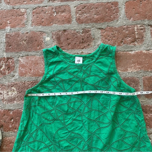 CAbi Cottagecore Gemma Green Eyelet Blouse Sleeveless Tank Top 5036 size medium - Picture 4 of 16